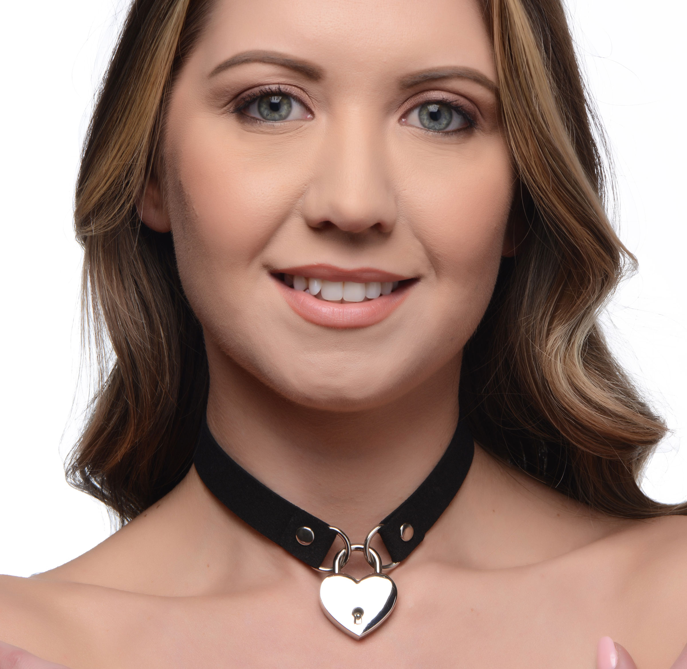 Lock-It Heart Choker 1 Lock-It Heart Choker